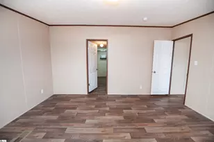 506 W Manning St, Chesnee, SC 29323 - Photo 33