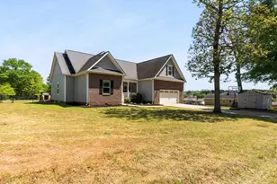 1008 Sylvia St, Greer, SC 29651 - Photo 3