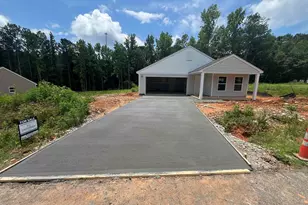 102 Heatherwood Dr, Gray Court, SC 29645 - Photo 1