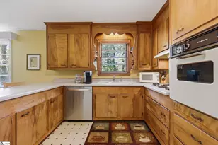 7 Dera St, Greenville, SC 29615 - Photo 17