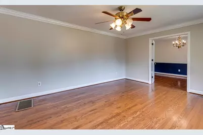 4 Wayne Drive, Taylors, SC 29687 - Photo 5