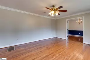 4 Wayne Dr, Taylors, SC 29687 - Photo 5