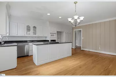 305 E Faris Road, Greenville, SC 29605 - Photo 23