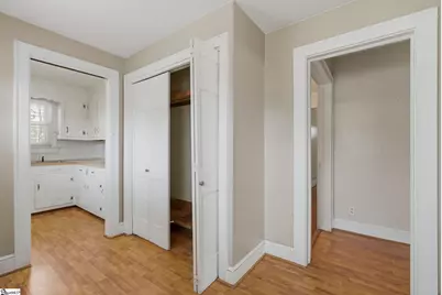 305 E Faris Road, Greenville, SC 29605 - Photo 23
