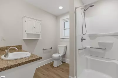 305 E Faris Road, Greenville, SC 29605 - Photo 7