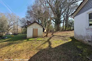 706 Marietta St, Gaffney, SC 29340 - Photo 11