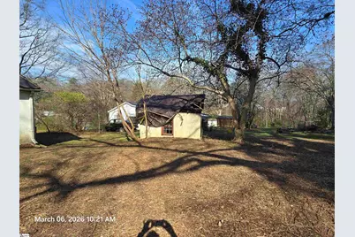 706 Marietta Street, Gaffney, SC 29340 - Photo 3