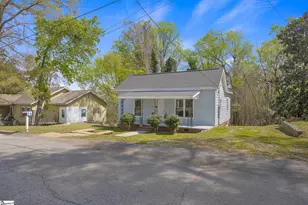 26 Pearl St, Ware Shoals, SC 29692 - Photo 37