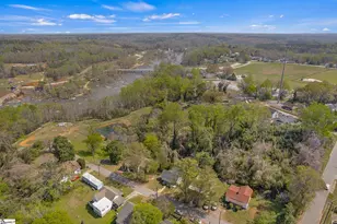 26 Pearl St, Ware Shoals, SC 29692 - Photo 33