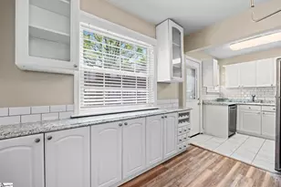 100 Lewis Dr, Greenville, SC 29605 - Photo 11