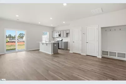 112 Lilac Loop, Greenwood, SC 29646 - Photo 9