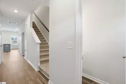 112 Lilac Loop, Greenwood, SC 29646 - Photo 5