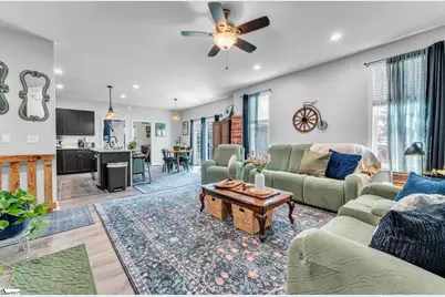 401 S Broad Street, Clinton, SC 29325 - Photo 7