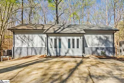 6 Villa Drive, Westminster, SC 29693 - Photo 1