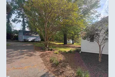385 Wall Street, Campobello, SC 29322 - Photo 7