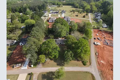 385 Wall Street, Campobello, SC 29322 - Photo 39