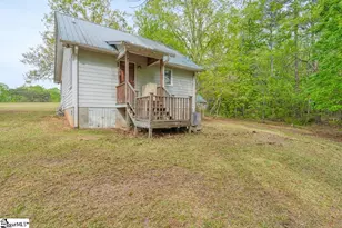 1810 Skunk Hollow Rd, Campobello, SC 29322 - Photo 23