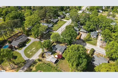 607 W Farley Avenue, Laurens, SC 29360 - Photo 43