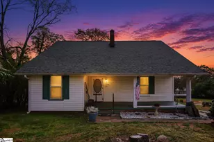 312 E A Ave, Easley, SC 29640 - Photo 21
