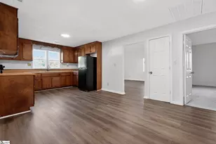 109 Washington Ave, Gaffney, SC 29340 - Photo 11