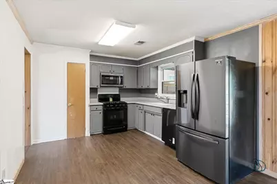 205 Dietz Drive, Spartanburg, SC 29307 - Photo 5