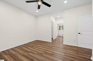 2134 Geer Hwy, Travelers Rest, SC 29690 - Photo 11