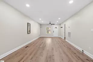 2140 Geer Hwy, Travelers Rest, SC 29690 - Photo 3