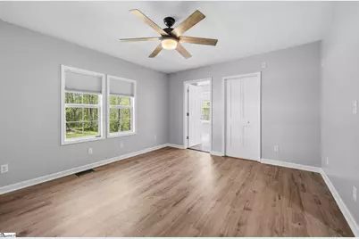 2140 Geer Highway, Travelers Rest, SC 29690 - Photo 17