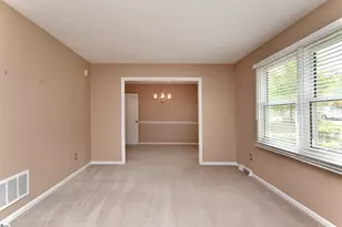 117 Kingsley Dr, Mauldin, SC 29662 - Photo 3