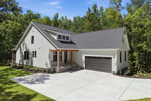 106 Armory Ct, Ninety Six, SC 29666 - Photo 1