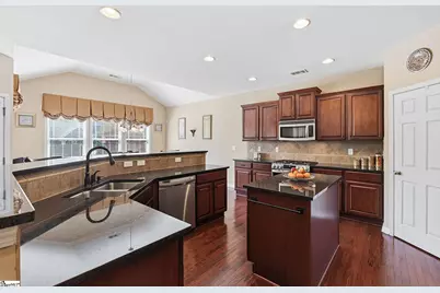 11 Roanoke Hills Court, Simpsonville, SC 29681 - Photo 11