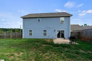 139 N Lakeview Dr, Duncan, SC 29334 - Photo 5