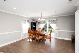 139 N Lakeview Dr, Duncan, SC 29334 - Photo 15