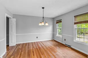 106 Ryan St, Taylors, SC 29687 - Photo 5