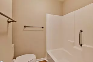234 Greencreek Dr, Spartanburg, SC 29301 - Photo 15