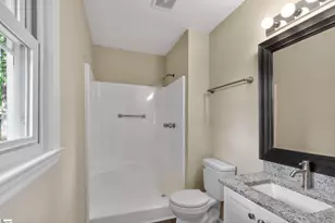 234 Greencreek Dr, Spartanburg, SC 29301 - Photo 19