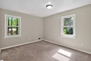 234 Greencreek Dr, Spartanburg, SC 29301 - Photo 13