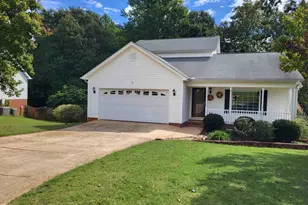 111 Brooke Lee Cir, Taylors, SC 29687 - Photo 1