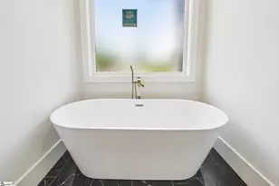 44 Village Crest Dr, Greenville, SC 29607 - Photo 9