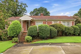 126 W Circle Ave, Greenville, SC 29607 - Photo 1
