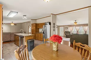 207 Elijah Simmons Rd, Woodruff, SC 29388 - Photo 13