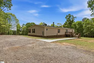 207 Elijah Simmons Rd, Woodruff, SC 29388 - Photo 37