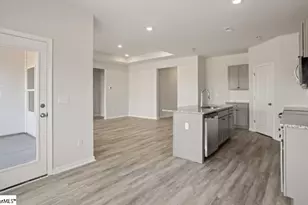 7 Torwood St, Fountain Inn, SC 29644 - Photo 9