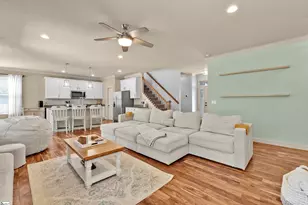 225 Bayswater Ln, Greer, SC 29651 - Photo 9