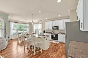 225 Bayswater Ln, Greer, SC 29651 - Photo 5