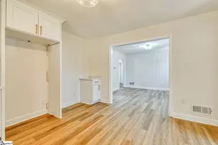 132 Walden Cir, Spartanburg, SC 29301 - Photo 15