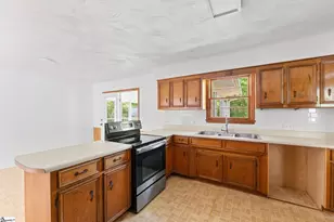 160 Mc Arthur St, Spartanburg, SC 29307 - Photo 17