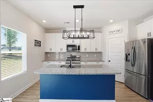 669 Grays Creek Rd, Spartanburg, SC 29303 - Photo 5
