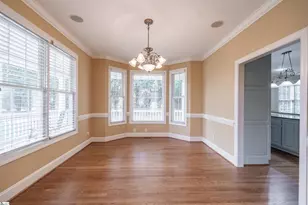 323 Waters Rd, Taylors, SC 29687 - Photo 9