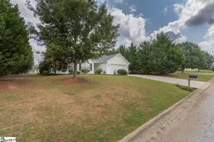 108 Mediterranean Ave, Anderson, SC 29621 - Photo 3